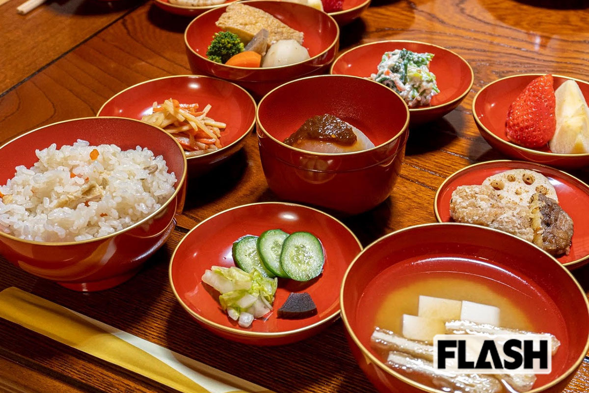 「煩悩の扉」が開ける「海蔵寺　宿坊櫻海（おうみ）」