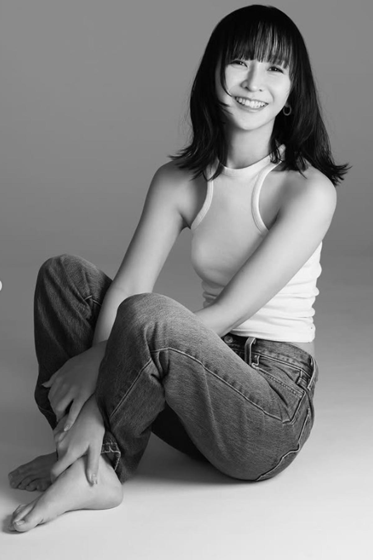 「New me.」と投稿したかしゆか。これまでのトレードマークであるロングヘアを切った（写真・本人Instagramより）