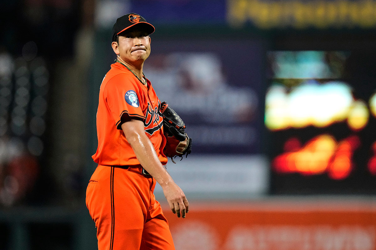 菅野智之、屈指の制球力でも去就決まらず…移籍先は「MLB下位球団」か「巨人復帰」か “混沌” の様相