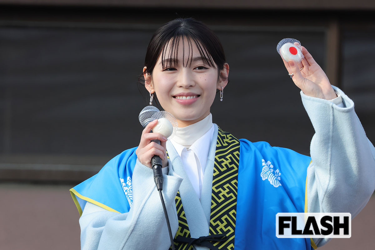 永野芽郁の“大河ドラマ代役”演技大好評で“第2の川口春奈”へ!　白石聖、笑顔の「福餅」まき姿