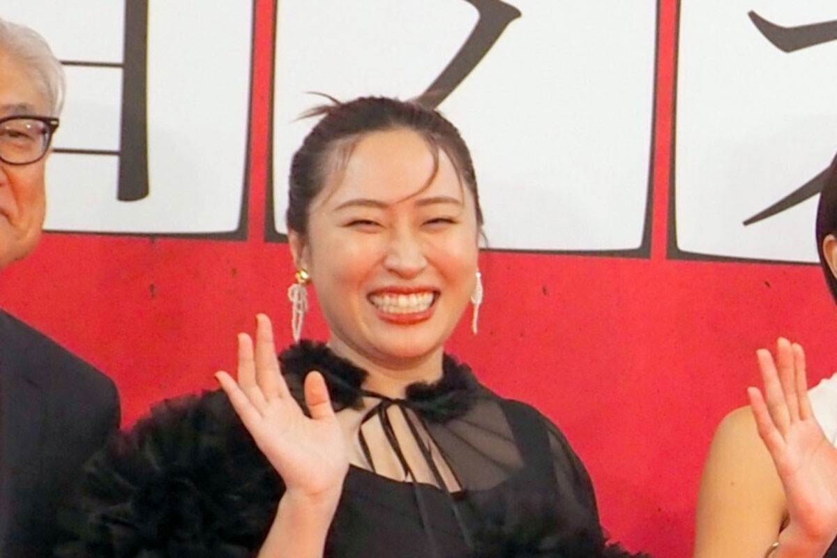 丸山礼　メイク＆ほっそりフェイスラインで“別人級”に！モノマネだけじゃない、女優業でも躍進中