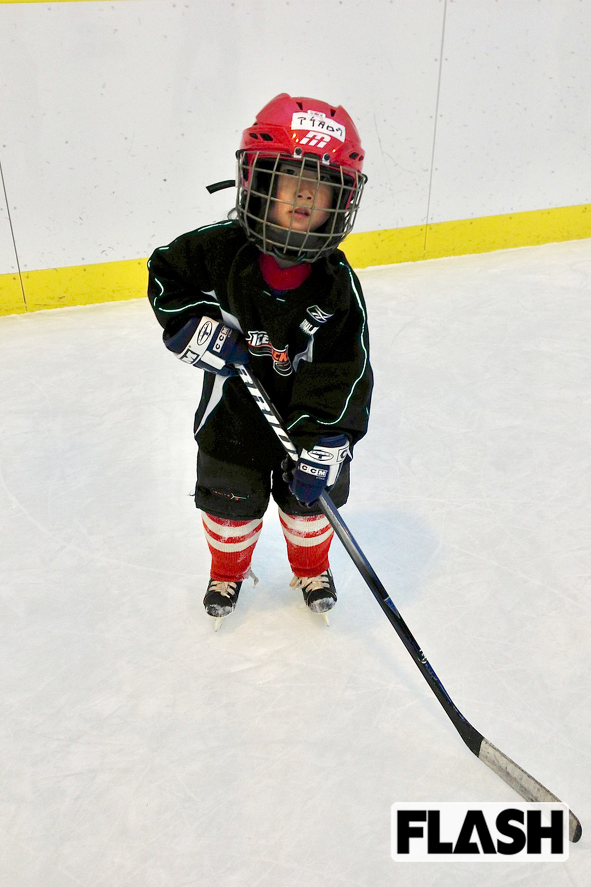 小平梅花は、なんと幼稚園年長でアイスホッケーを初体験