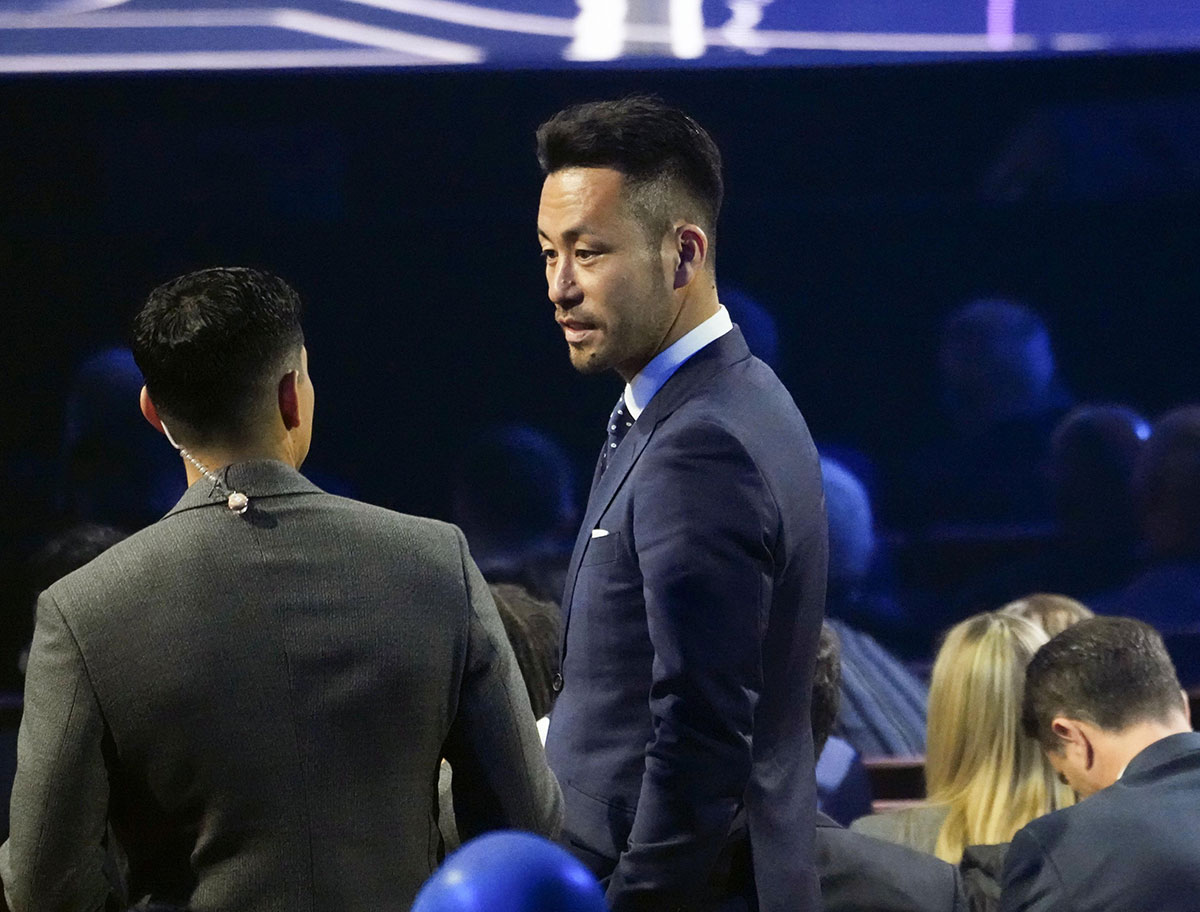 2025年12月5日、アメリカでおこなわれた北中米W杯の組み合わせ抽選会に姿を見せた吉田麻也選手（写真・共同通信）