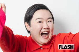 やす子、多忙すぎる日々で編み出した「自分を甘やかす作戦」は、左右あべこべ…