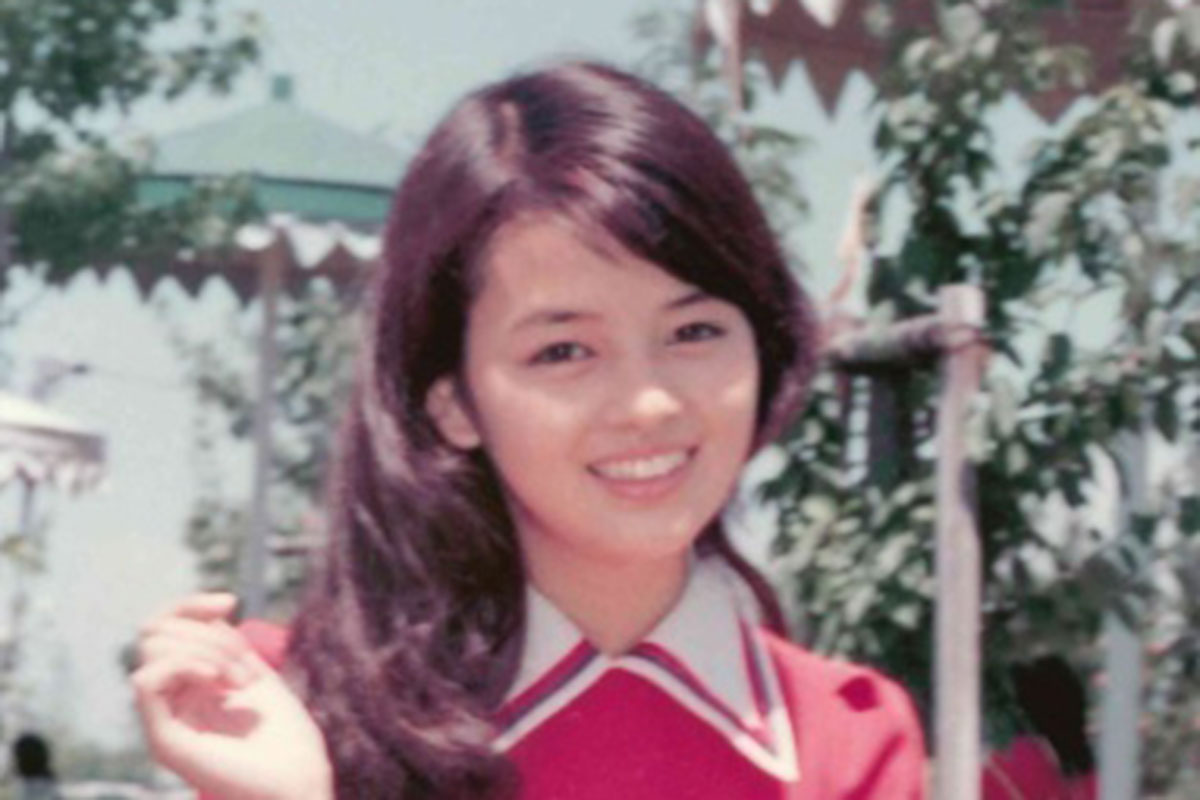 岡田奈々、67歳の近影が「永遠のお姉さん」とファン歓喜…本人が明かした健…