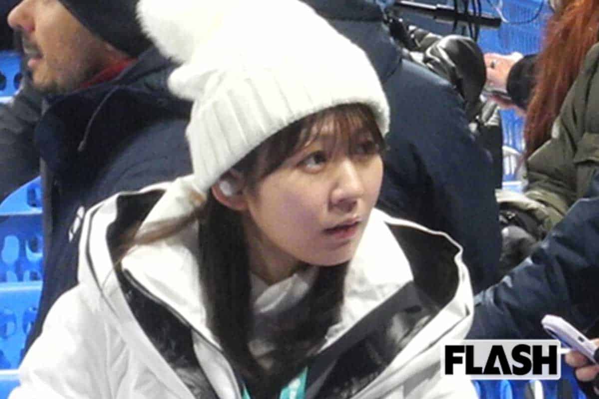 冨田有紀アナ、ハーフパイプ予選で日本人選手に拍手！テレ東が期待寄せる“癒しキャラ”、一部では熱狂的ファンも | Smart FLASH/スマ ...