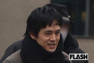 池松壮亮、「ほとんど女性ファン」イベント終わりの談笑姿をキャッチ…『豊臣兄弟！』で人気急上昇に熱愛・河合優実との行く末は