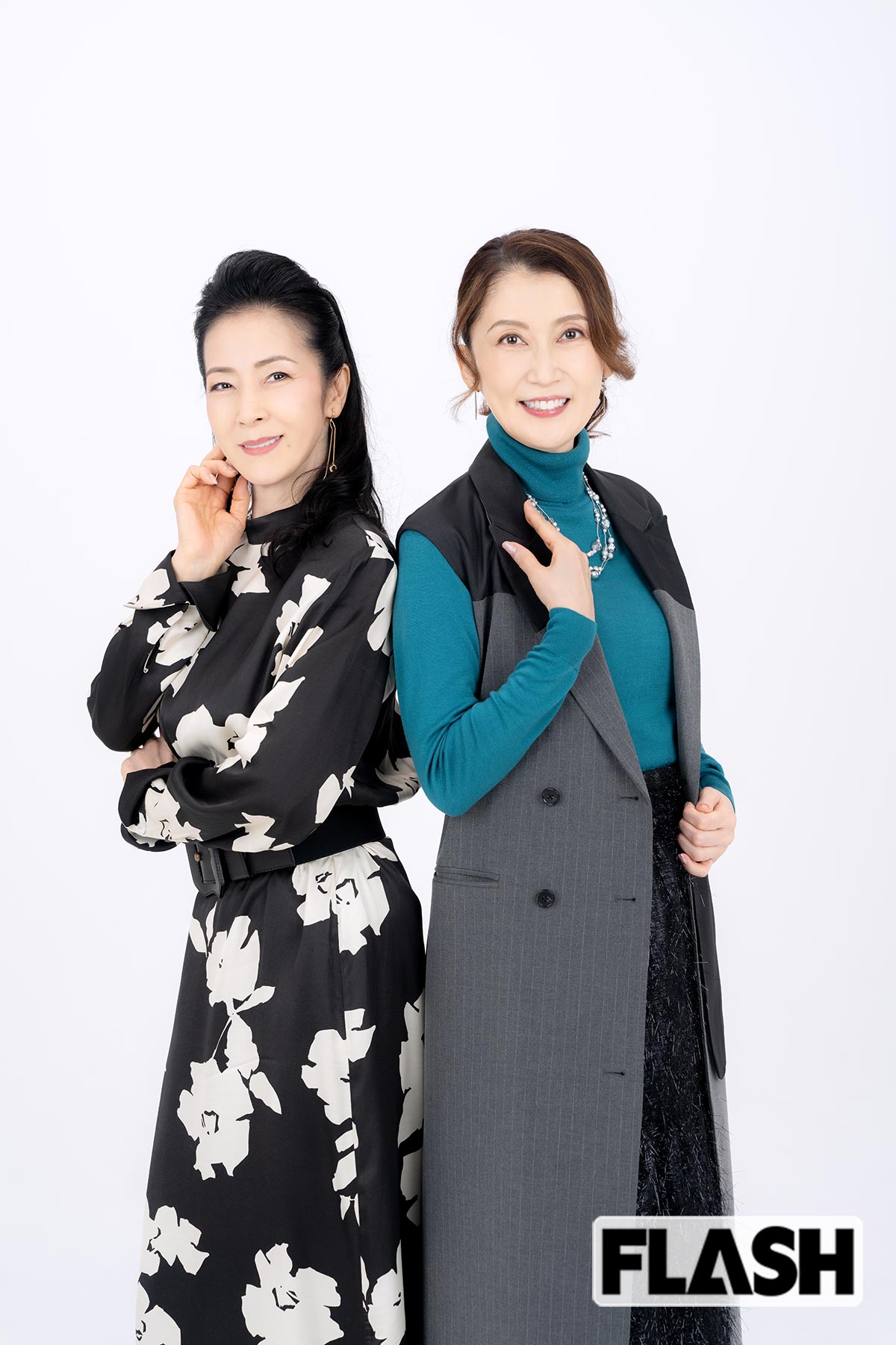 プライベートでも大の仲よしという坂本冬美と一路真輝（写真・福田ヨシツグ）