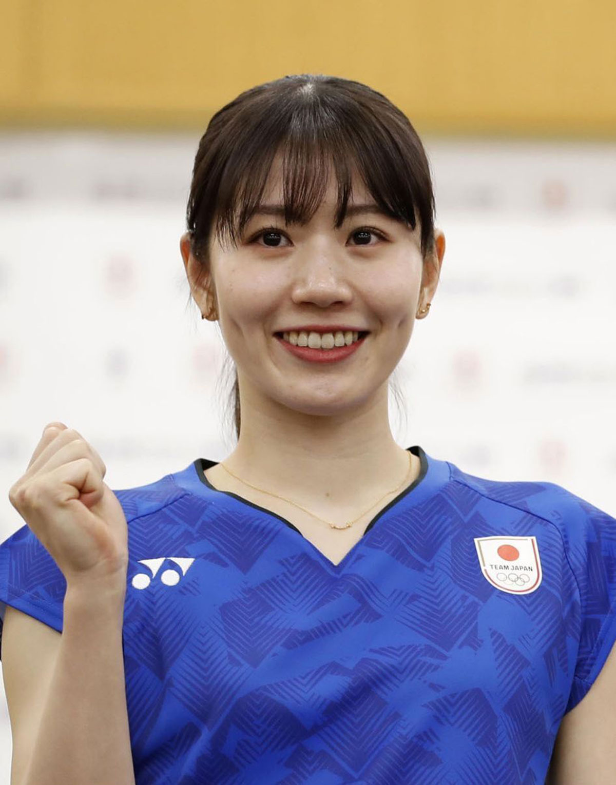 バドミントン・志田千陽　“激変”スーツ姿の送別会ショットに「アイドルかと思った」絶賛の嵐！所属実業団から3月中の退部発表