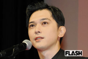 吉沢亮、激ヤセ登場にファン驚がく「怖い」「えぐすぎ」鬼気迫る演技に大絶賛