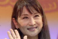 小林千絵、“アイドル不作の83年組” レア3ショット披露…同期の松本明子…