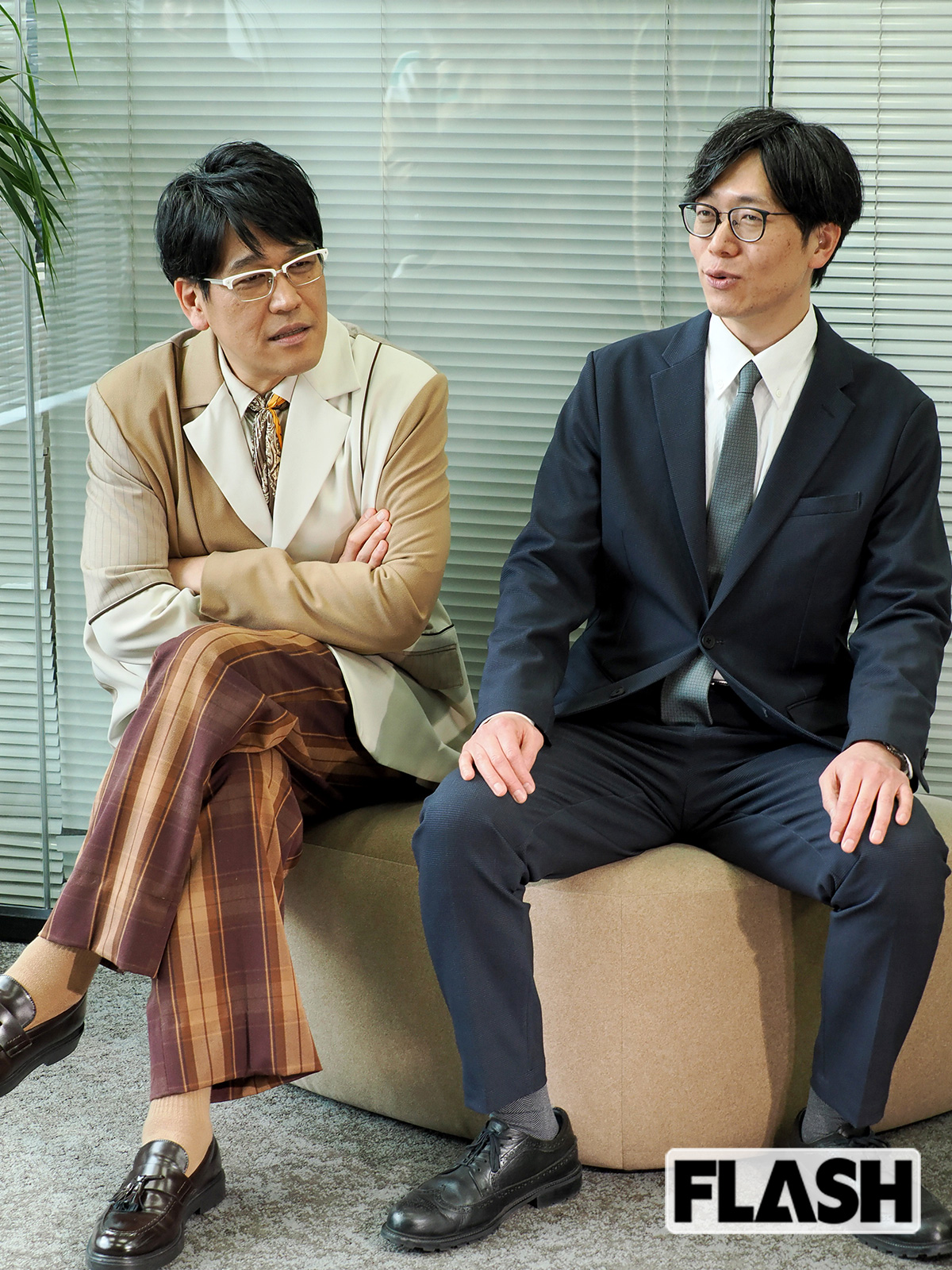 古坂大魔王は「月に1回は弟と会うんだけど、いつも何時間も、こんな真面目な話になるんだよね」（写真・保坂駱駝）