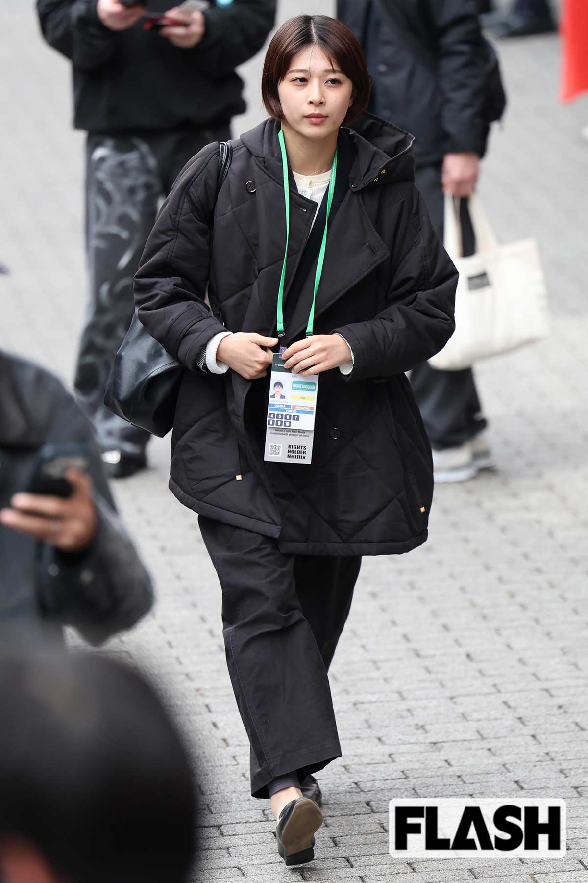 取材のため球場を訪れた日本テレビの山本里咲アナ