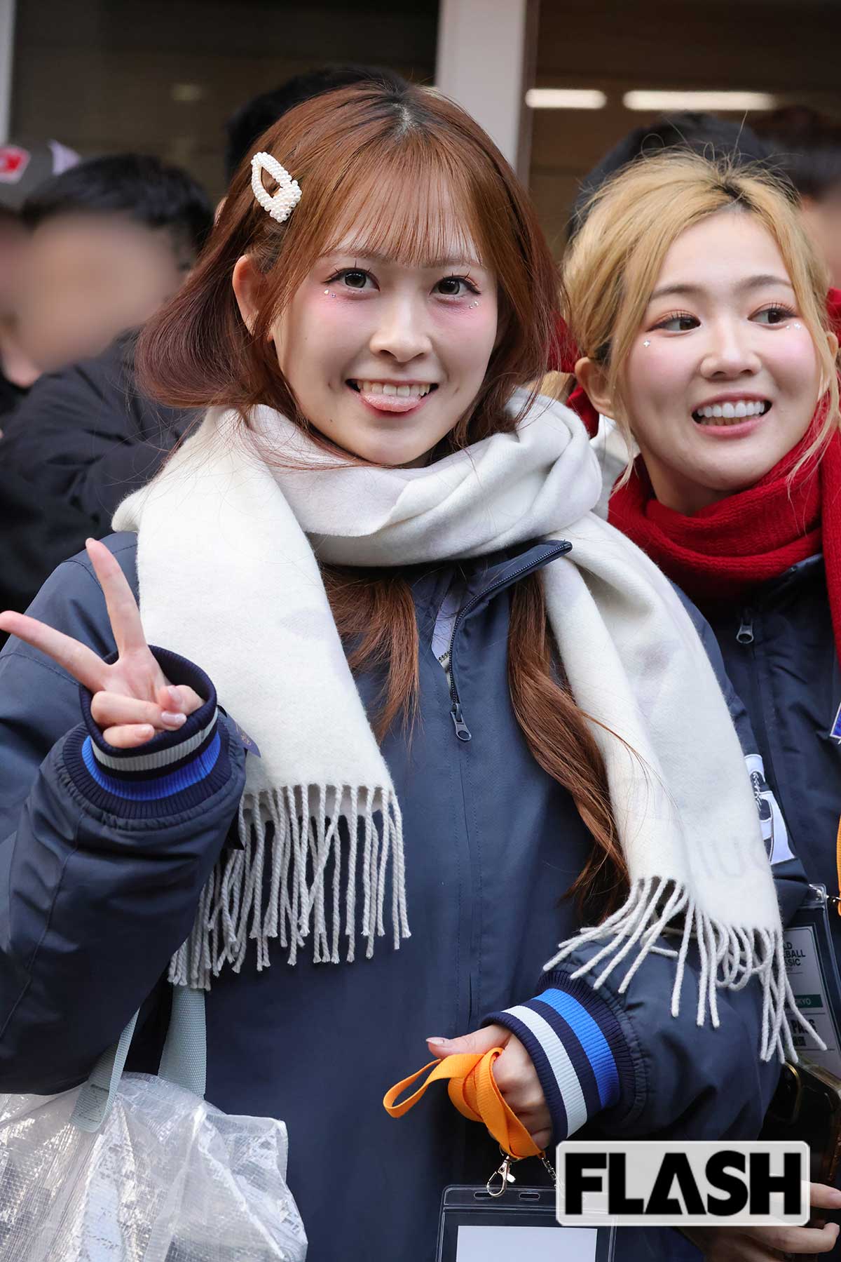 台湾のチアガールには多くのファンが歓声をあげていた