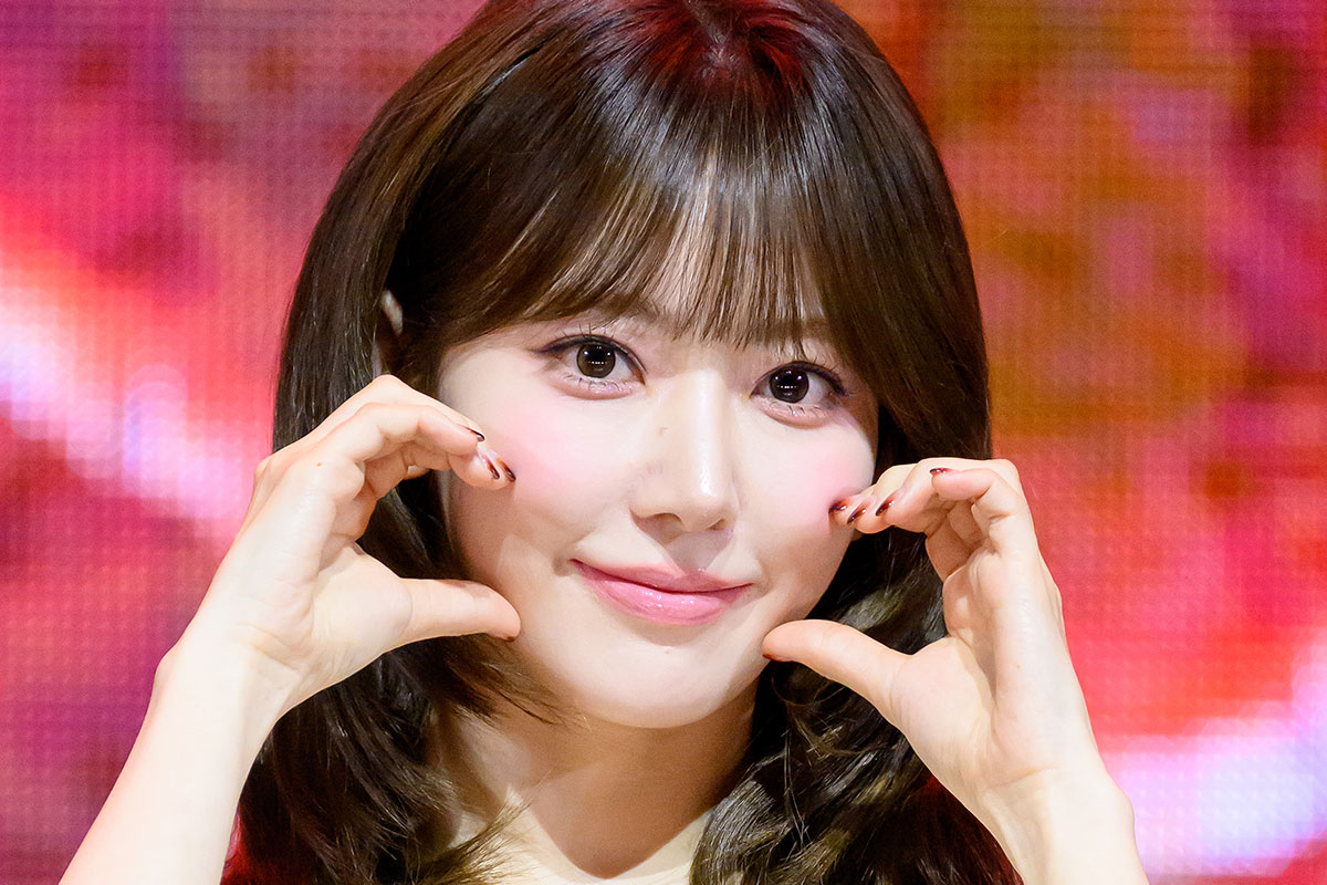 宮脇咲良　総額250万円超の高級アクセサリーを披露…HKT48から渡韓で…