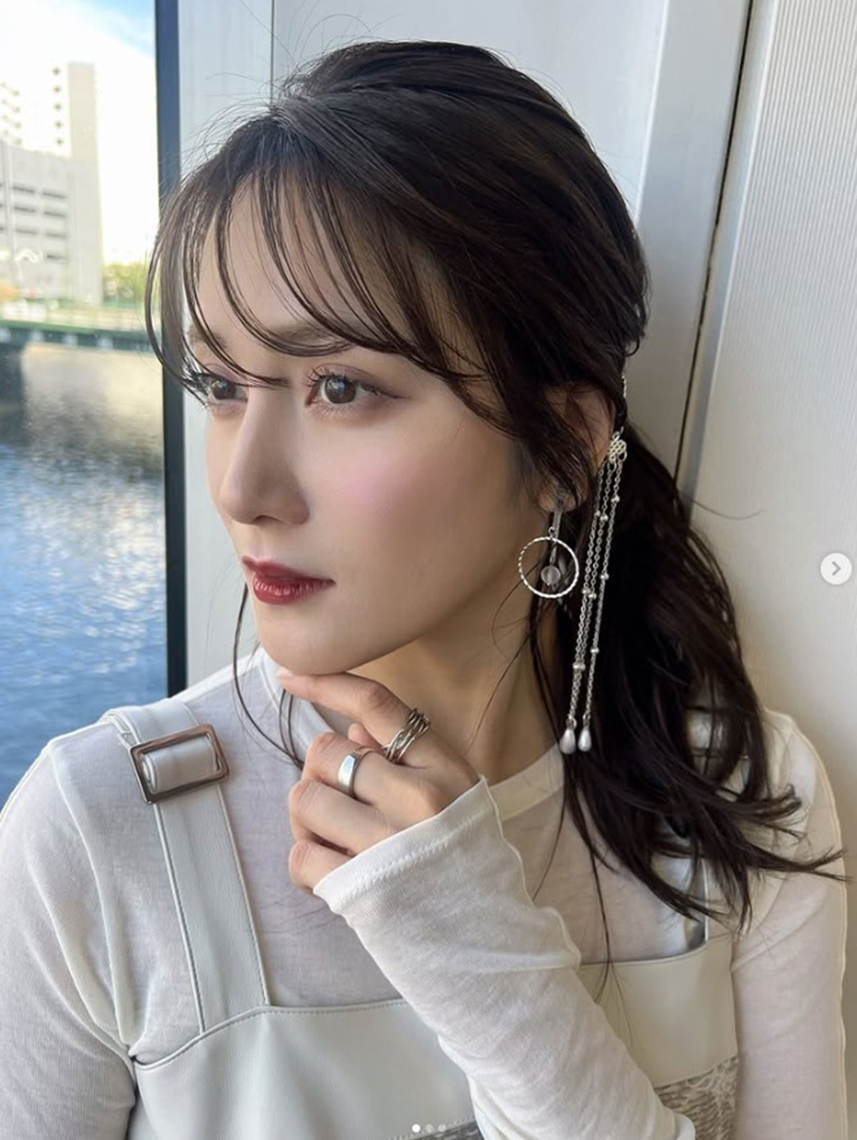 元AKB48入山杏奈　「訪問介護」の会社立ち上げ…握手会襲撃事件から12年、被害者から“ケアの担い手”へ