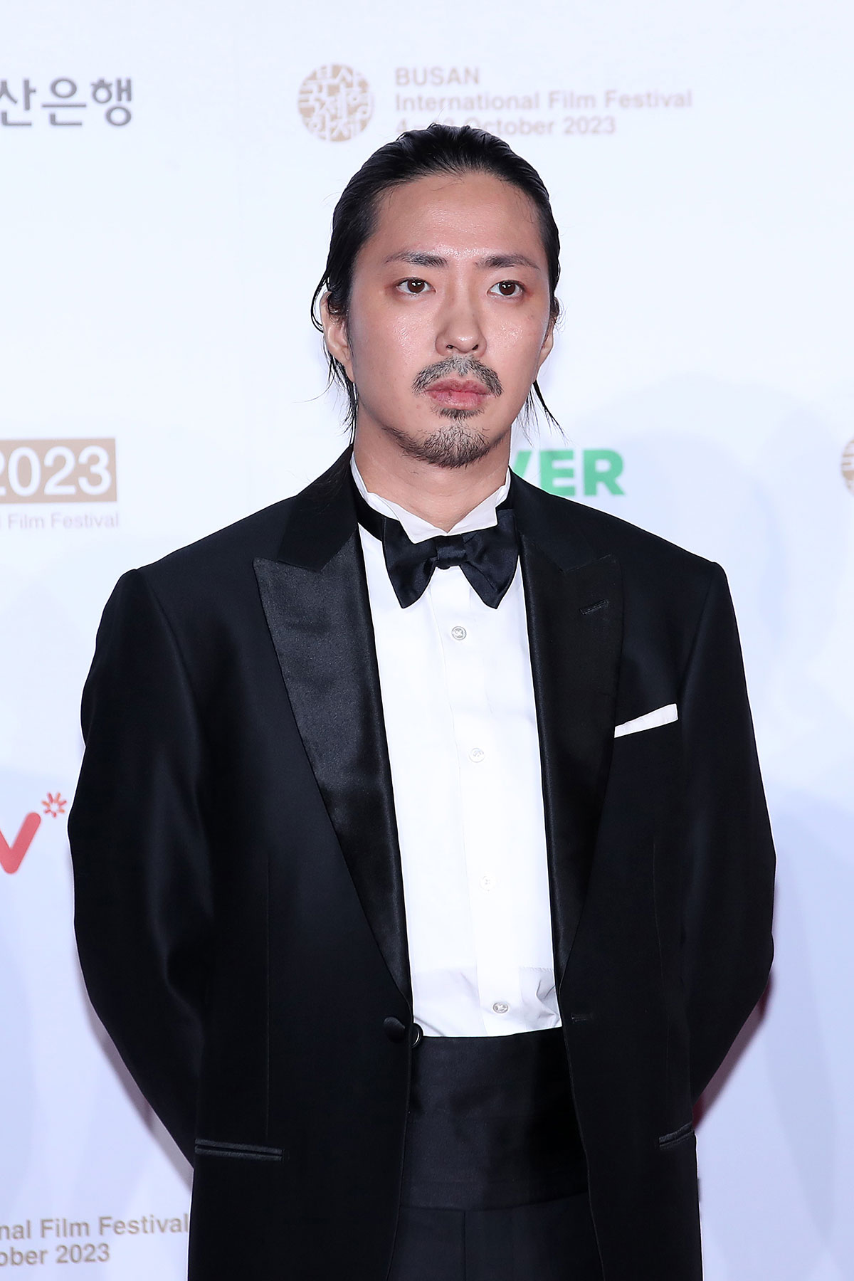 若葉竜也、バラエティ初出演 “激レア姿” が初々しいと好評…過去の「態度が悪い」炎上乗り越えた “先輩俳優” のアドバイス
