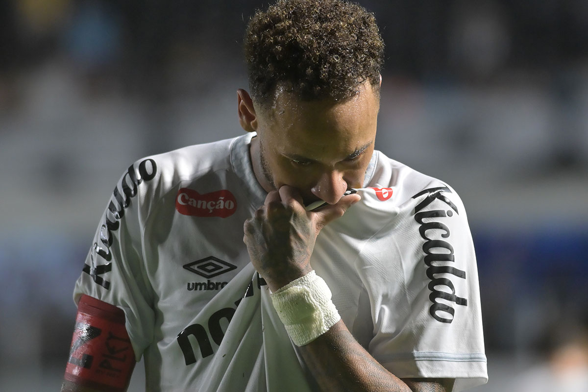 ネイマール、最後の“脅し”不発でW杯の不出場に現実味…“無冠の帝王”のままキャリア終了か