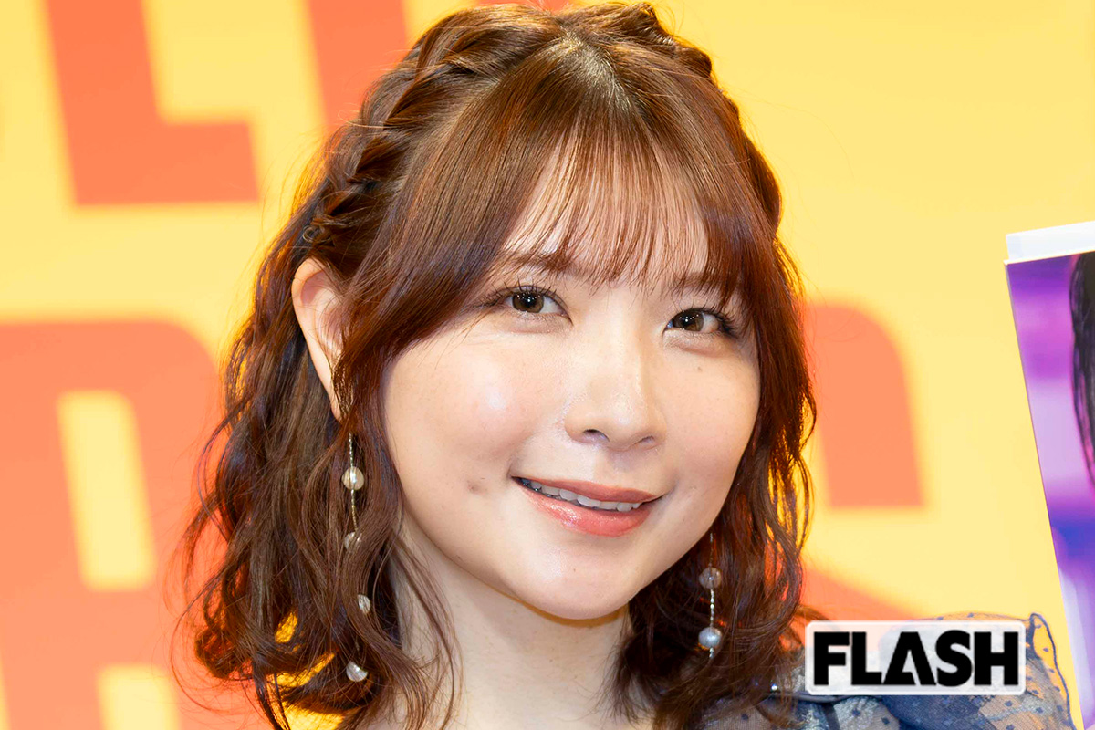 「2.5次元モデル」あまつまりな最新写真集 大胆セクシー姿と真逆の謙虚す…