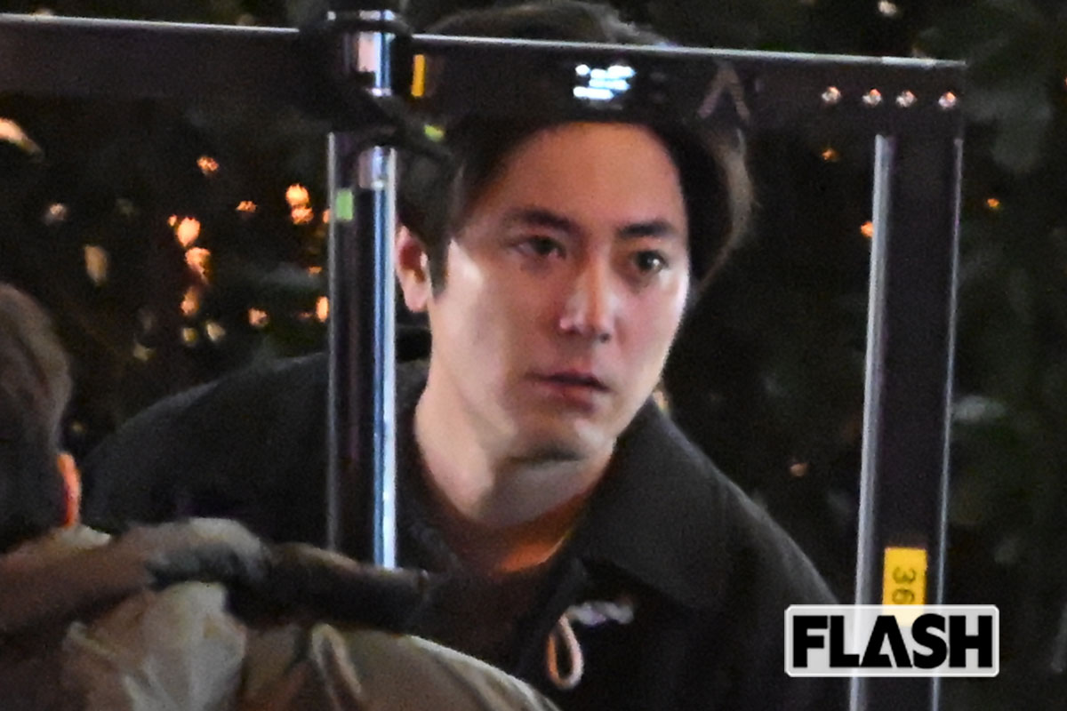 間宮祥太朗、“頬コケ” 撮影現場をキャッチ！　結婚2年めで見せる「パパ俳…