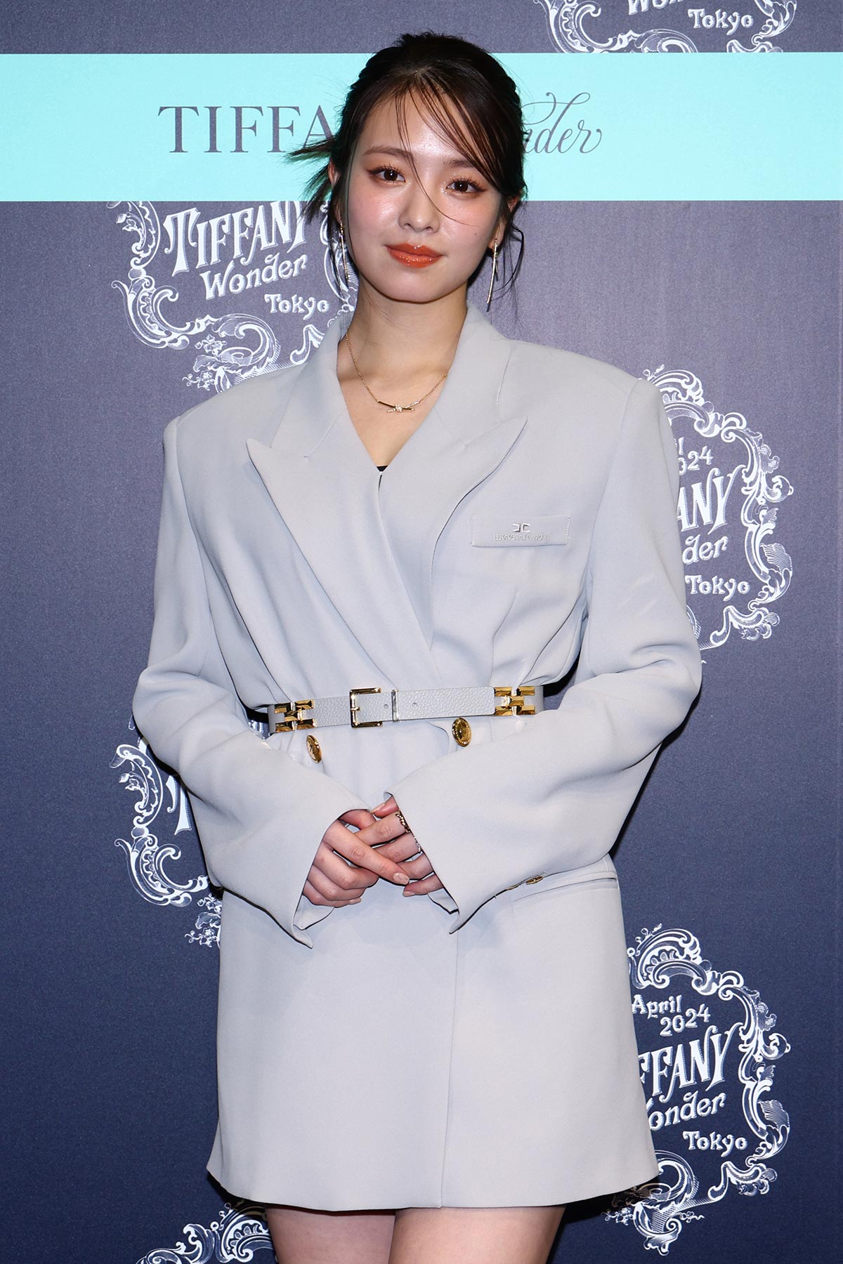 横田真悠　『SAKAMOTO DAYS』舞台挨拶登壇で“ムチムチ”姿披露…「BE:FIRST」LEOと熱愛報道後に漂う幸せオーラ