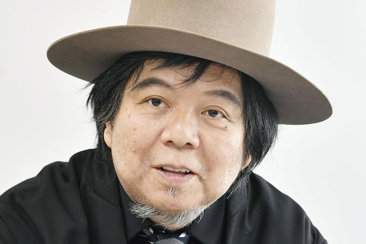 「つべこべ文句を言われるらしい」著名劇作家の「戦争反対」投稿が波紋…エン…