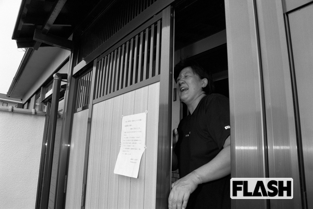 事件後に「疑惑の夫婦」と報じられても、眞須美死刑囚と健治氏は積極的に取材に応じた（写真・本誌写真部）