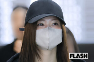 めるる、ソウルの空港でぬいぐるみをギュッ！　なにわ男子・道枝効果と映画共…