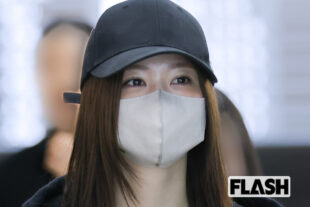 めるる、ソウルの空港でぬいぐるみをギュッ！　なにわ男子・道枝効果と映画共演で韓国内人気が急上昇のチャンス