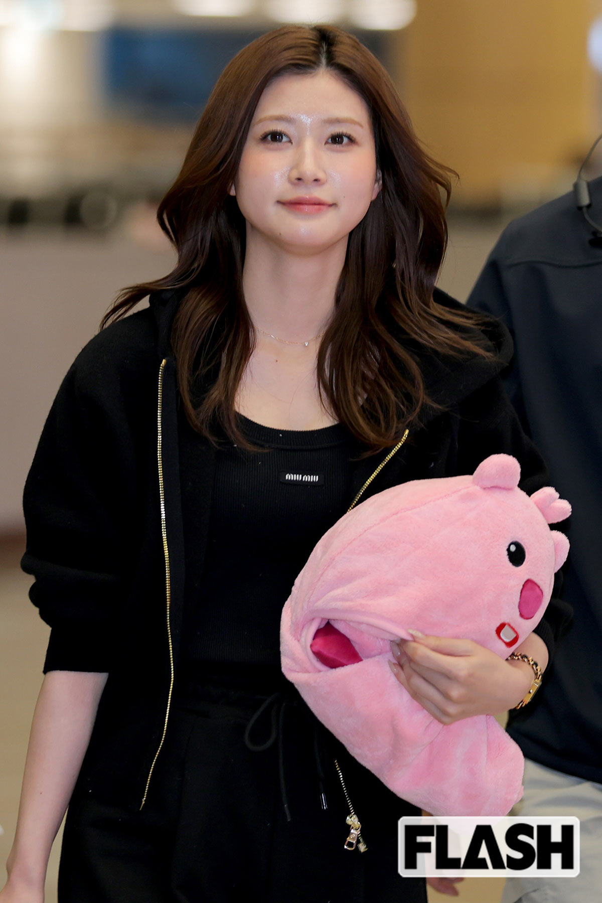 笑顔の生見愛瑠