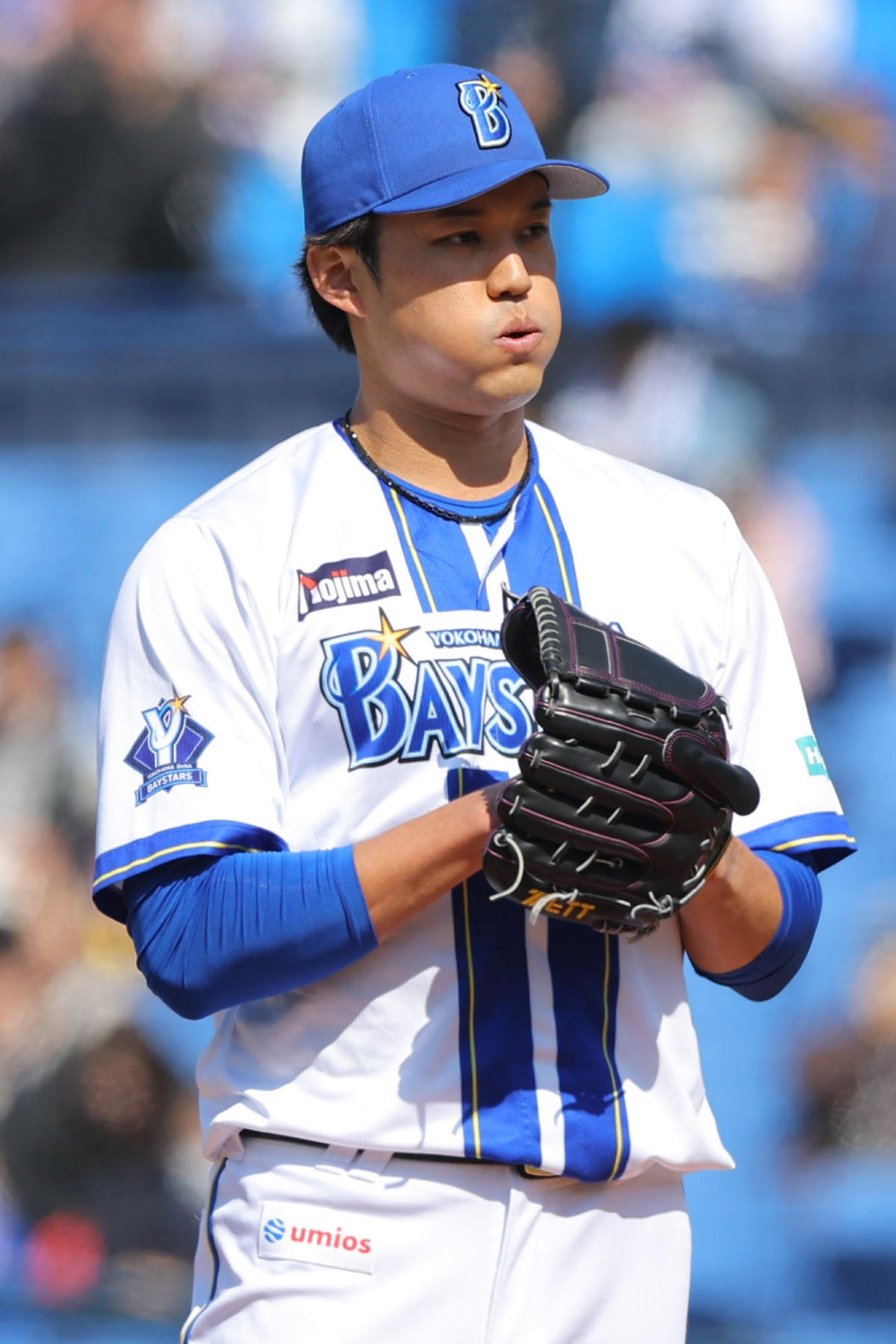 藤浪晋太郎、誕生日に “お気楽投稿” で頭抱える球団関係者…「制球難」も改善なしで母校・大阪桐蔭の “優勝景気” に乗れず