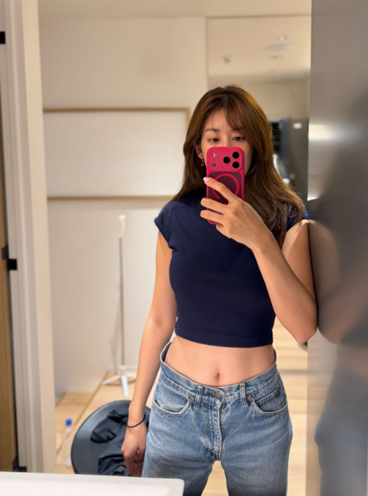 中川安奈が披露した美腹筋。ファンからはグラビアを期待する声があがっている（画像・『中川安奈 Anna Nakagawa』のX「@annakagawa1022」より）