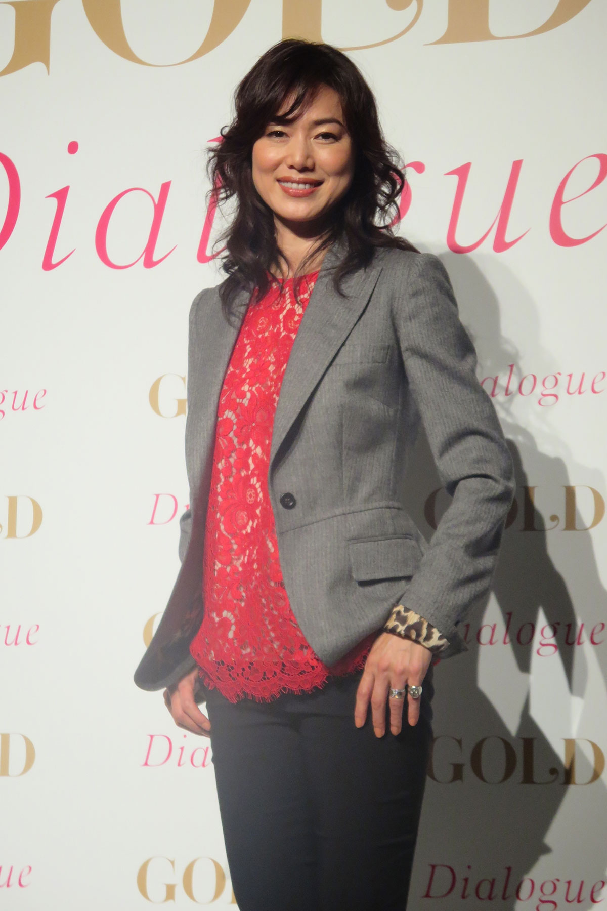 布袋寅泰、X投稿削除騒動の裏で…妻・今井美樹“ふっくら最新ビジュアル”へ集まる驚き