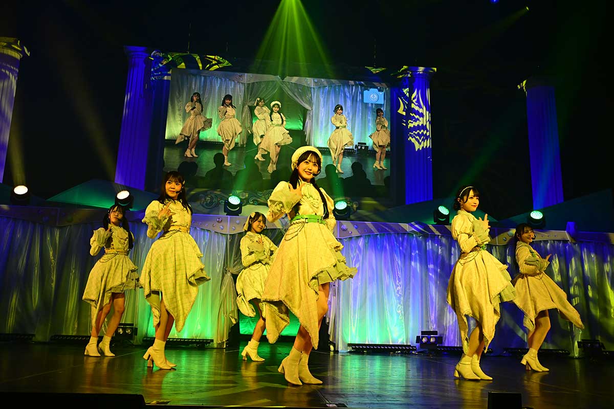 STU48『檸檬とレモン』歌唱メンバーの6人 ©STU