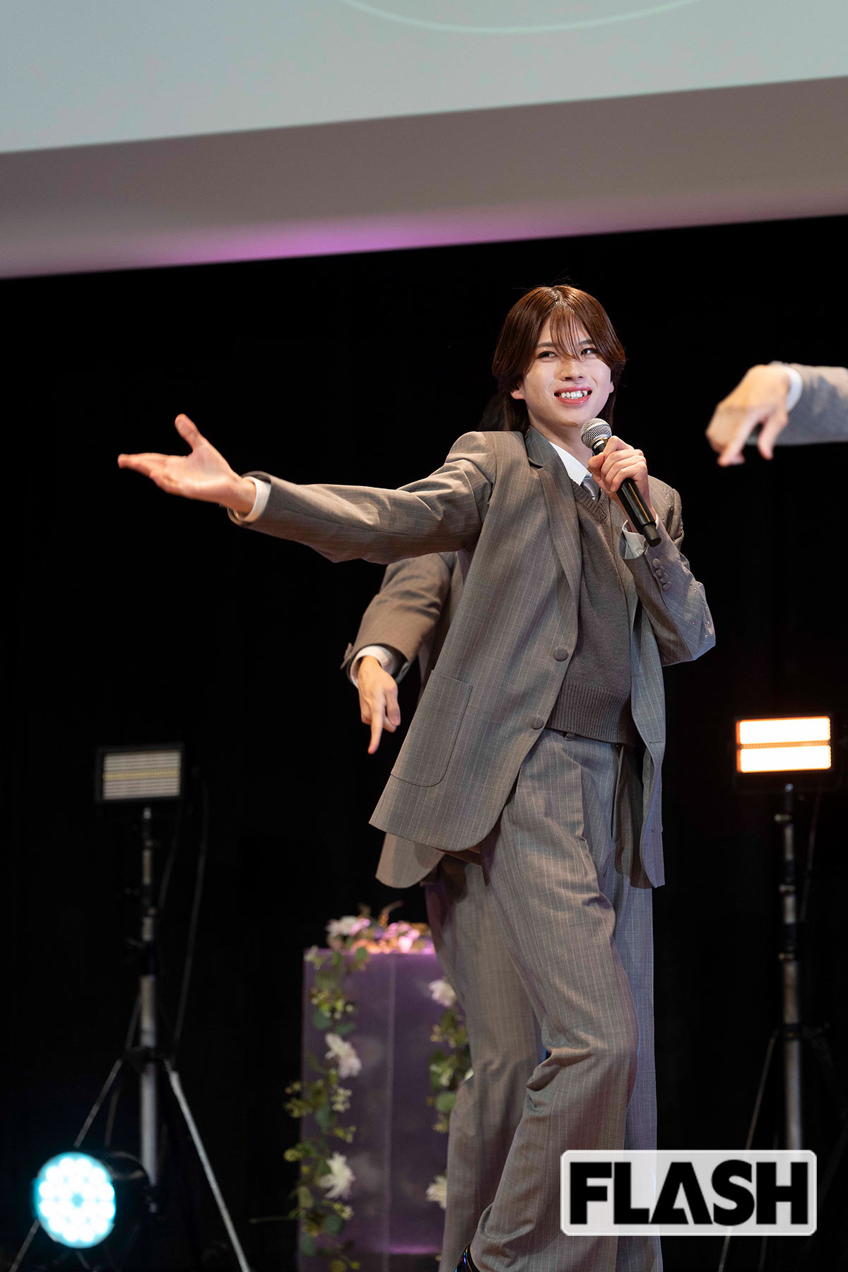 現役慶應義塾大学生・根本純志（ねもとあつし）