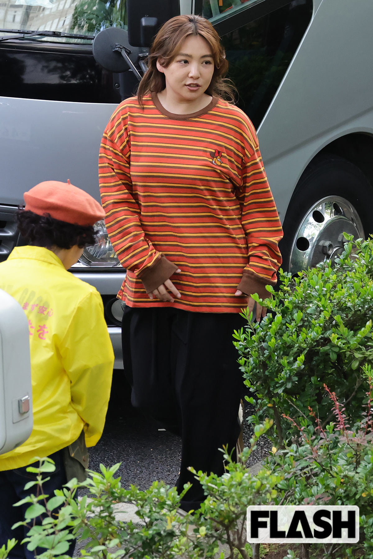 野呂佳代　超真剣「ロケ弁選び」の瞬間をキャッチ！“二番手”まで登り詰めた売れっ子女優も“食欲”だけは変わらない