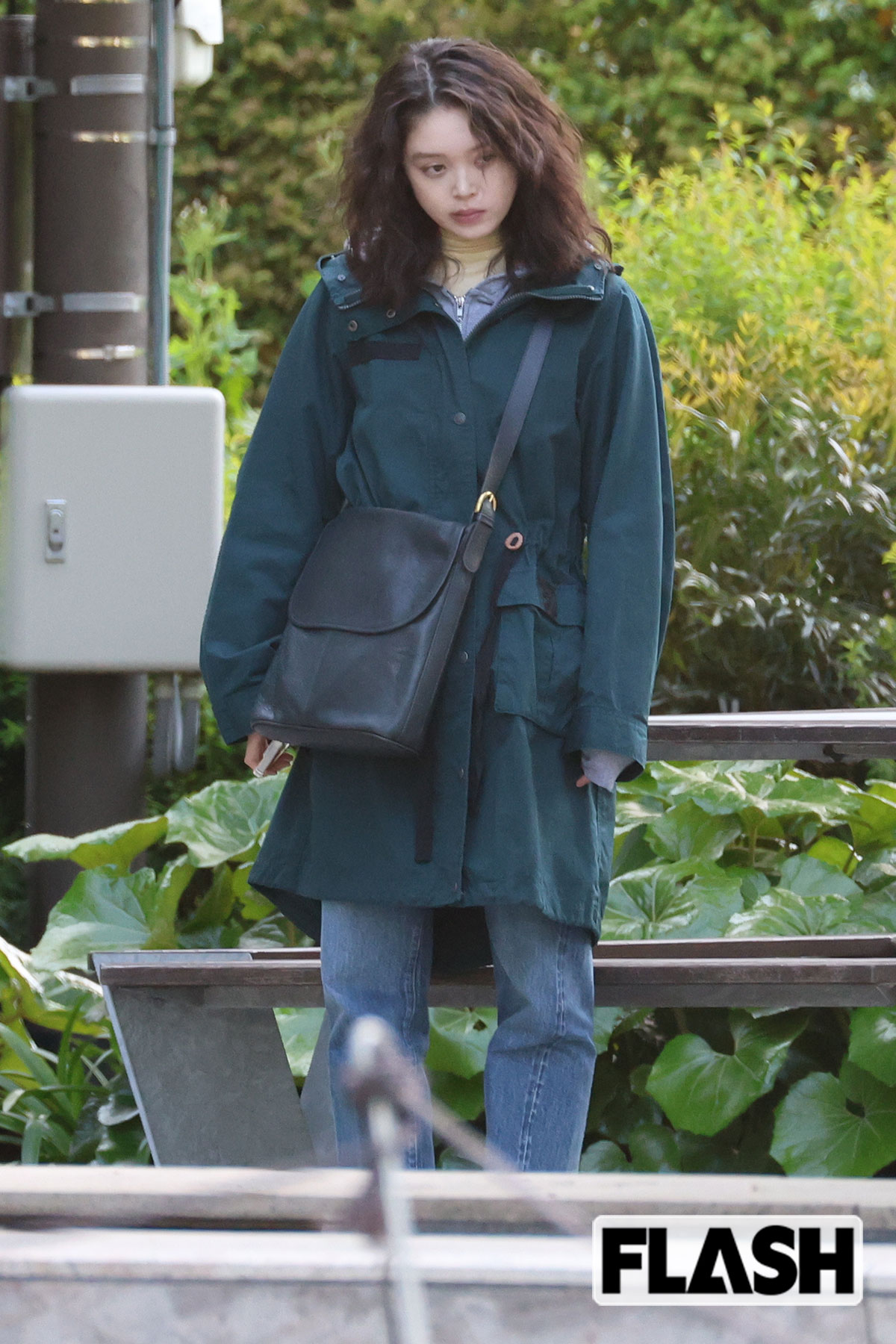 真剣な表情の髙石あかり