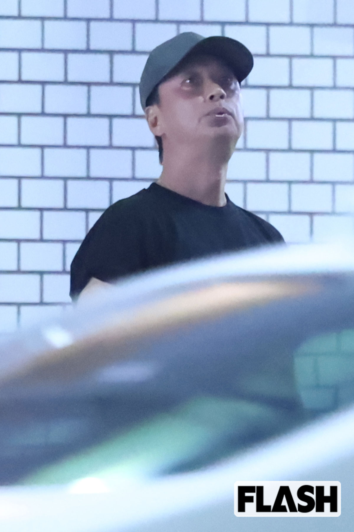 椎名桔平　“パパの顔”をキャッチ　離婚から7年　ひとり息子に注ぐ愛　背景に“父への思い”