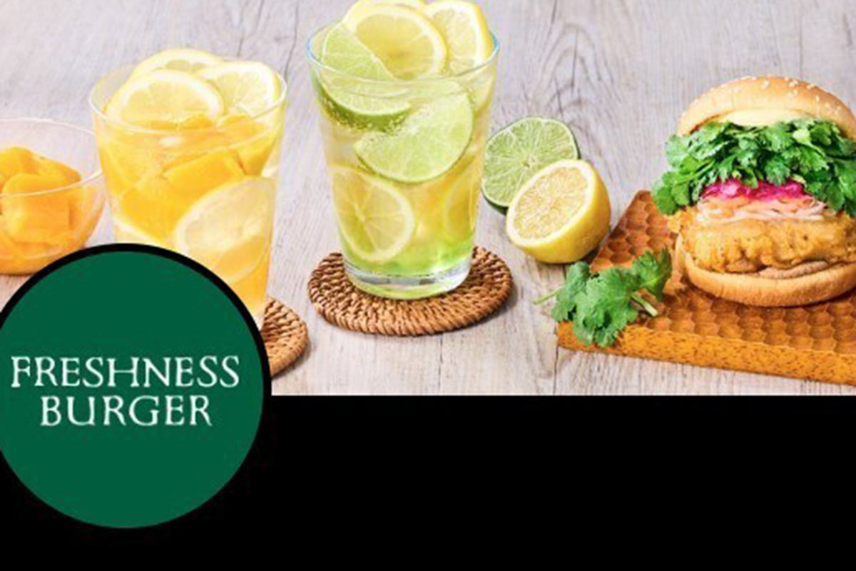 楽天イーグルス球場内の“黒こげ”ホットドッグにフレッシュネスバーガーが謝…