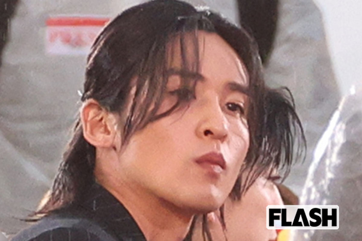 目黒蓮、“長髪イメチェン”で3カ月ぶり帰国姿　主演映画が相次ぐヒットも心…