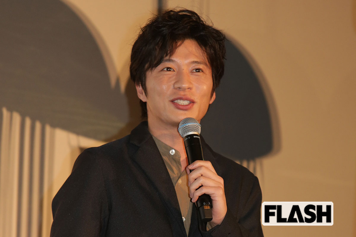 田中圭が“活動自粛中男”役で舞台に復帰…作・演出は鈴木おさむ氏、“男性版・篠田麻里子”で復活の予兆