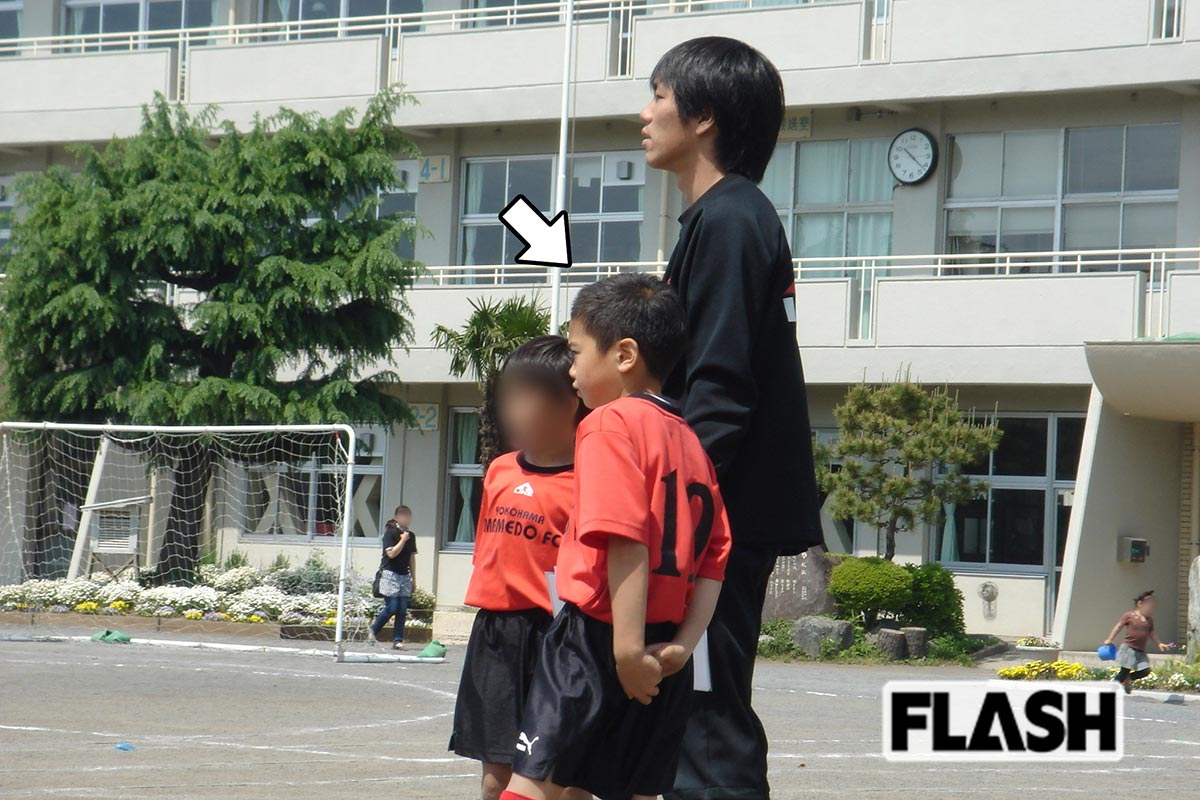 小学2年生の鈴木唯人。当時指導していた西川出さんによると、「相手が大きいと活躍できなかった」（写真提供・大豆戸FC）
