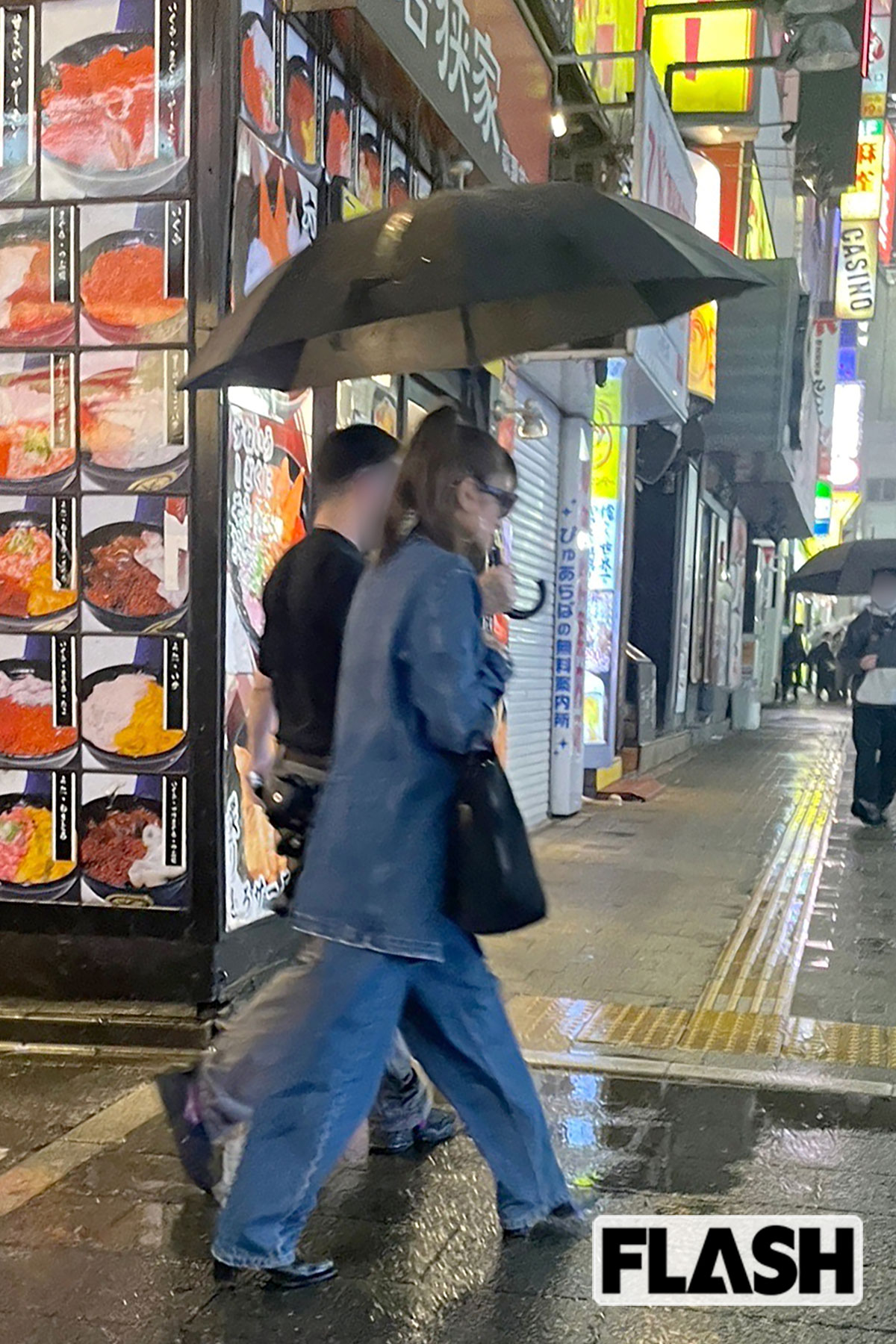 おバカキャラで大ブレイクしたバラエティ女王、肩出し＆短パンの“セレブファッション”田植え姿に称賛集まるも「マダニ気をつけて」ファンの心配