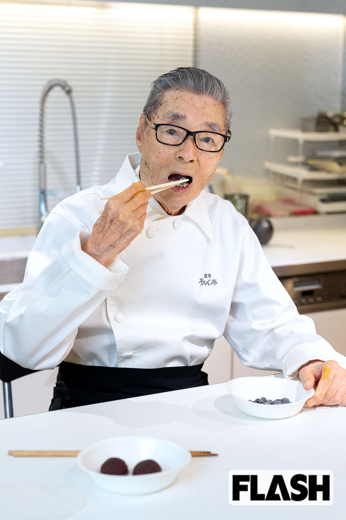 道場六三郎さんの自らの食事は、「おかずは魚、肉は四分、野菜六分。バランスを考え種類多く食べるようにしている」（写真・福田ヨシツグ）