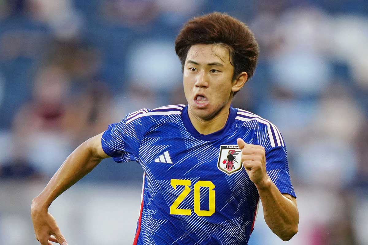 欧州サッカー界での深刻な“日本人への仕打ち”が続々発覚　“不自然カット”…
