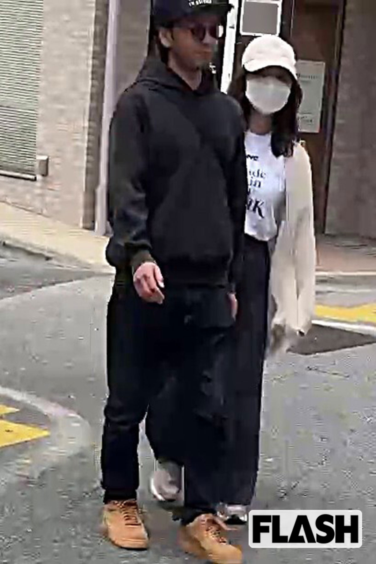 水卜麻美アナ「コロッケ食べたい!」に中村倫也が優しく「いまじゃなくても」夫婦の愛あるデート姿を目撃