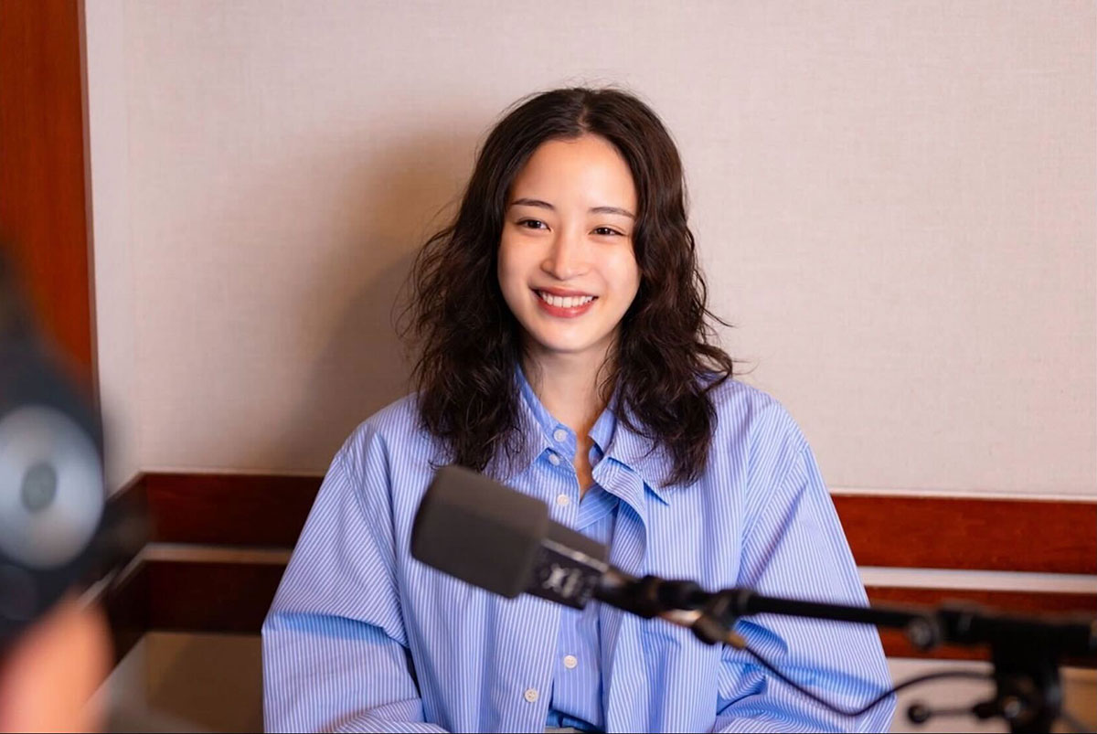 『広瀬すずの「よはく時間」』（TOKYO FM）の公式Xより。広瀬すずの髪型が変わっていることで注目された