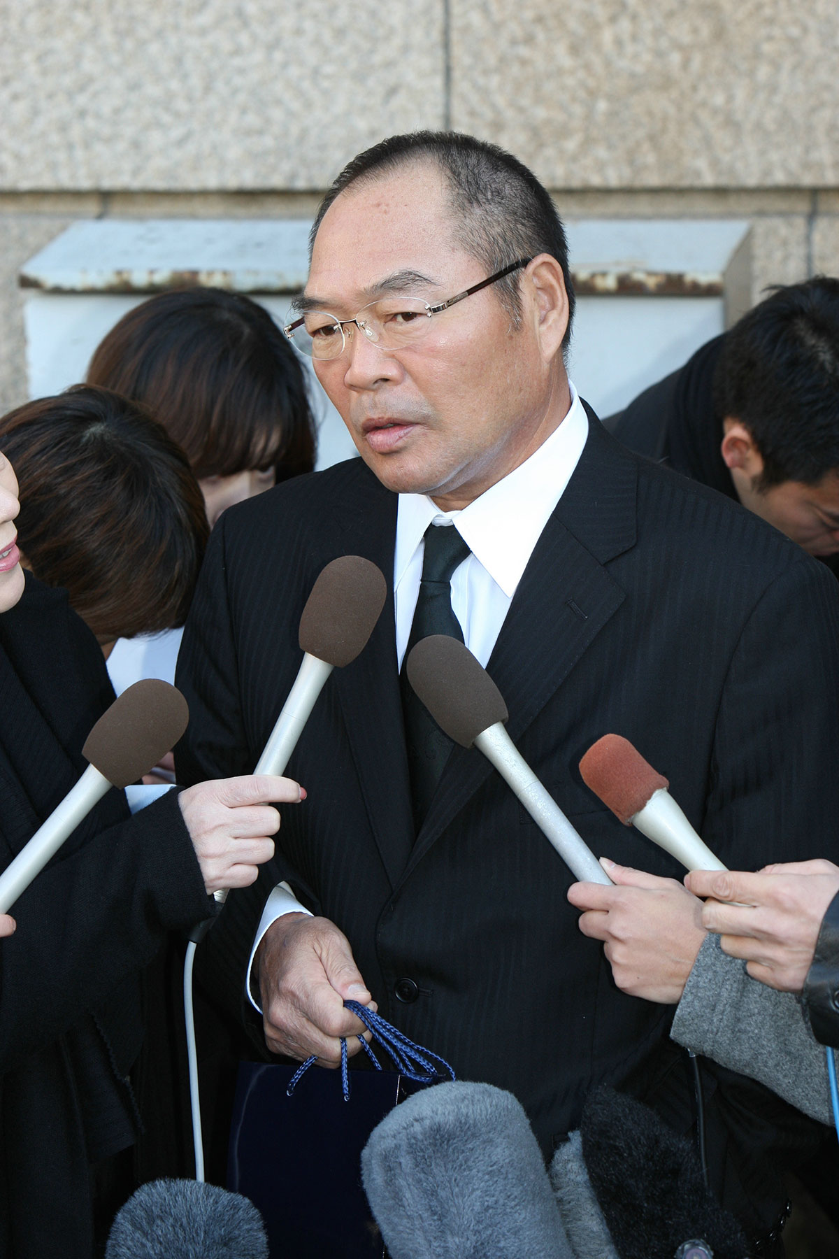 【追悼】ガッツ石松さん死去…松山千春に「歌うまいね」、「相模」を「スモウ」…本誌に明かしてくれた数々の“伝説”