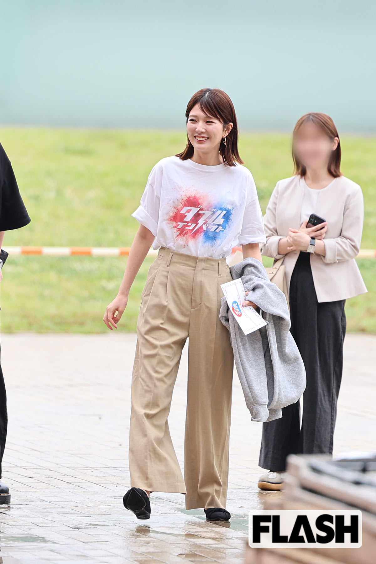 イベント用のTシャツを着こなす黒田みゆアナ