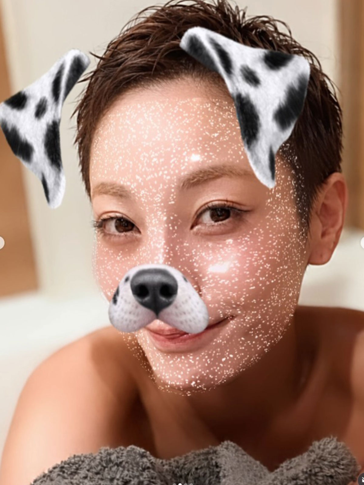 西山茉希がChatGPTで生成したという“ショートカット姿”。ファンから絶賛の声が出ている（写真・本人Instagramより）